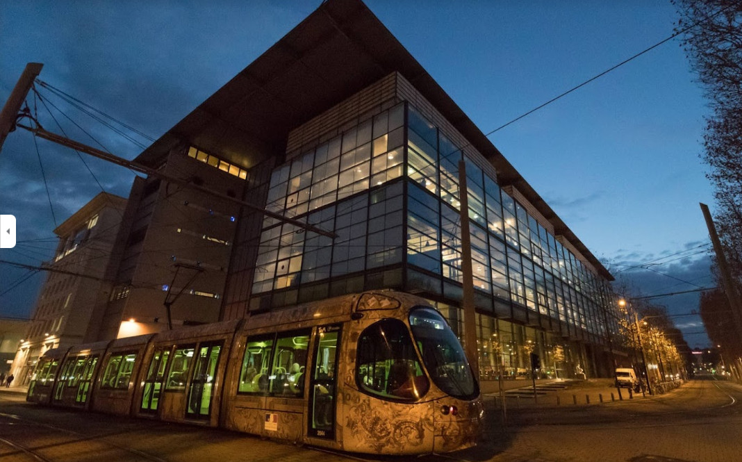 Médiathèque Emile Zola Compagnie Du Léon